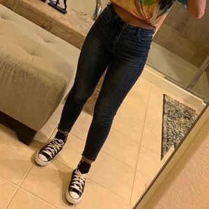 AMERICAN EAGLE Highest Rise Jegging